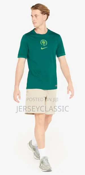 Green Nike Nigeria Football T-Shirt – Stylish Casual Sportswear
