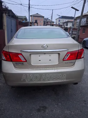 Lexus ES 350 2009 Gold