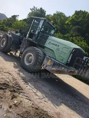 Foreign Used SDLG L956HEV Wheel Loader 2024