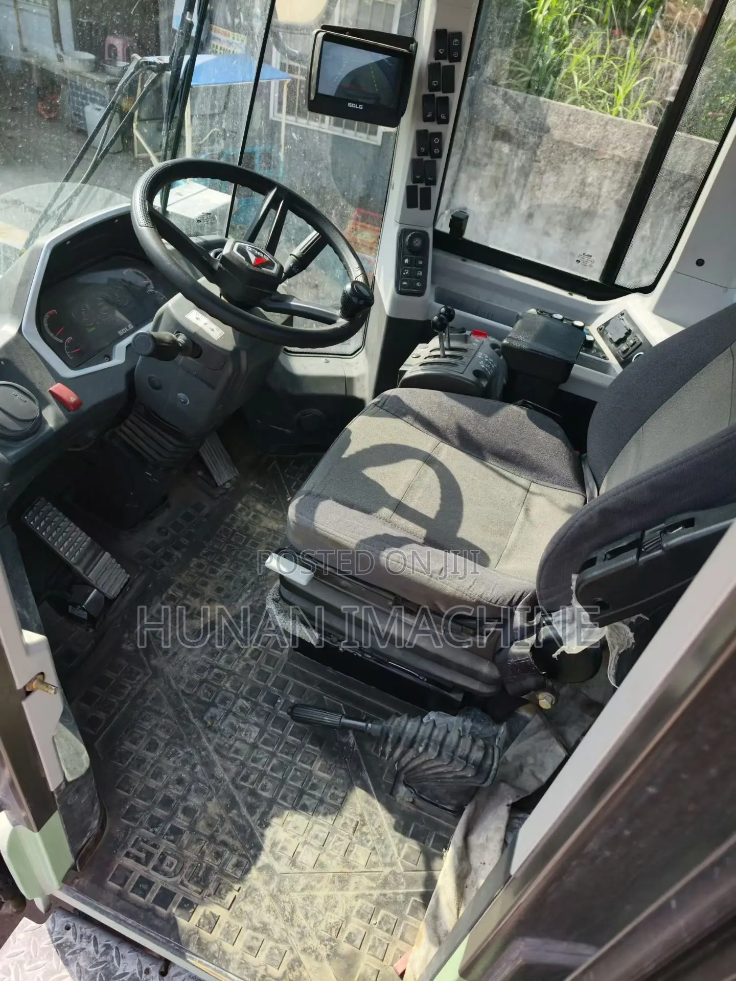 Foreign Used SDLG L956HEV Wheel Loader 2024