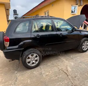 Toyota RAV4 Automatic 2003 Black