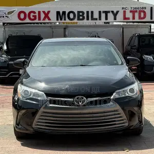 Toyota Camry SE 4dr Sedan (2.5L 4cyl 6A) 2015 Black