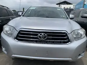 Toyota Highlander Limited 2010 Silver