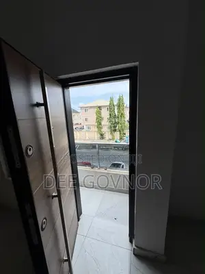 4bdrm Duplex in Obamusa, Agungi for rent