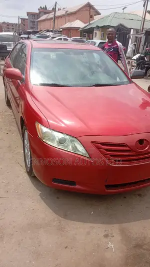 Toyota Camry LE 4dr Sedan (2.5L 4cyl 6AM) 2010 Red