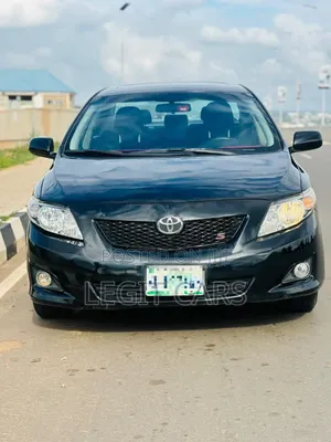 Toyota Corolla 2010 Black