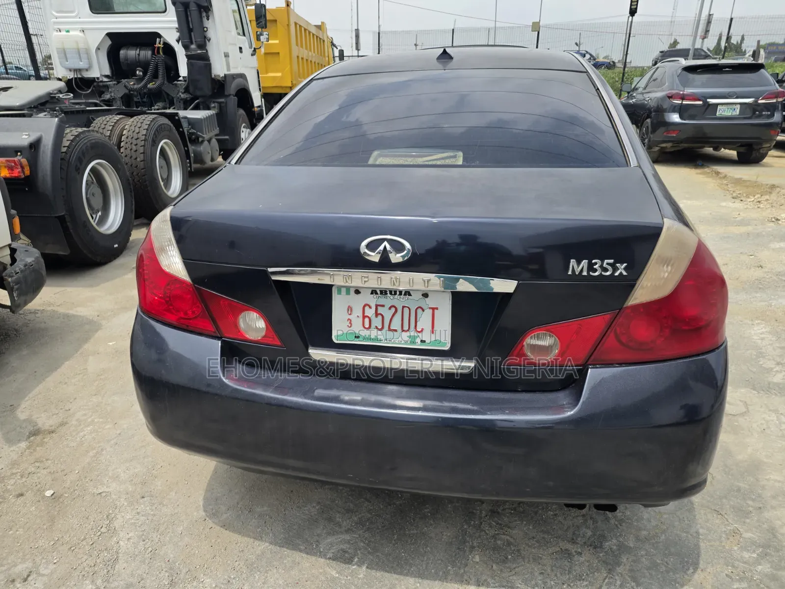 Infiniti M 2006 Black