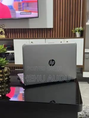 Laptop HP 14-dq2031tg 8GB Intel Celeron HDD 140GB