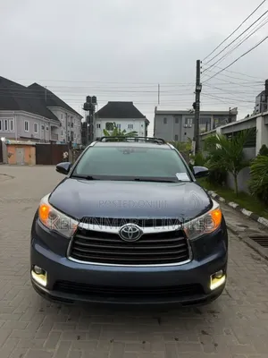 Toyota Highlander Limited 4dr SUV AWD (3.5L 6cyl 6A) 2015 Blue