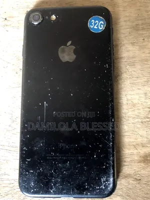 Apple iPhone 7 32 GB Black