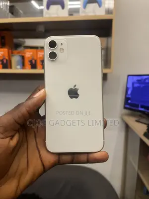 Apple iPhone 11 64 GB White