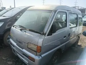 Suzuki APV Minibus 2005 Grey