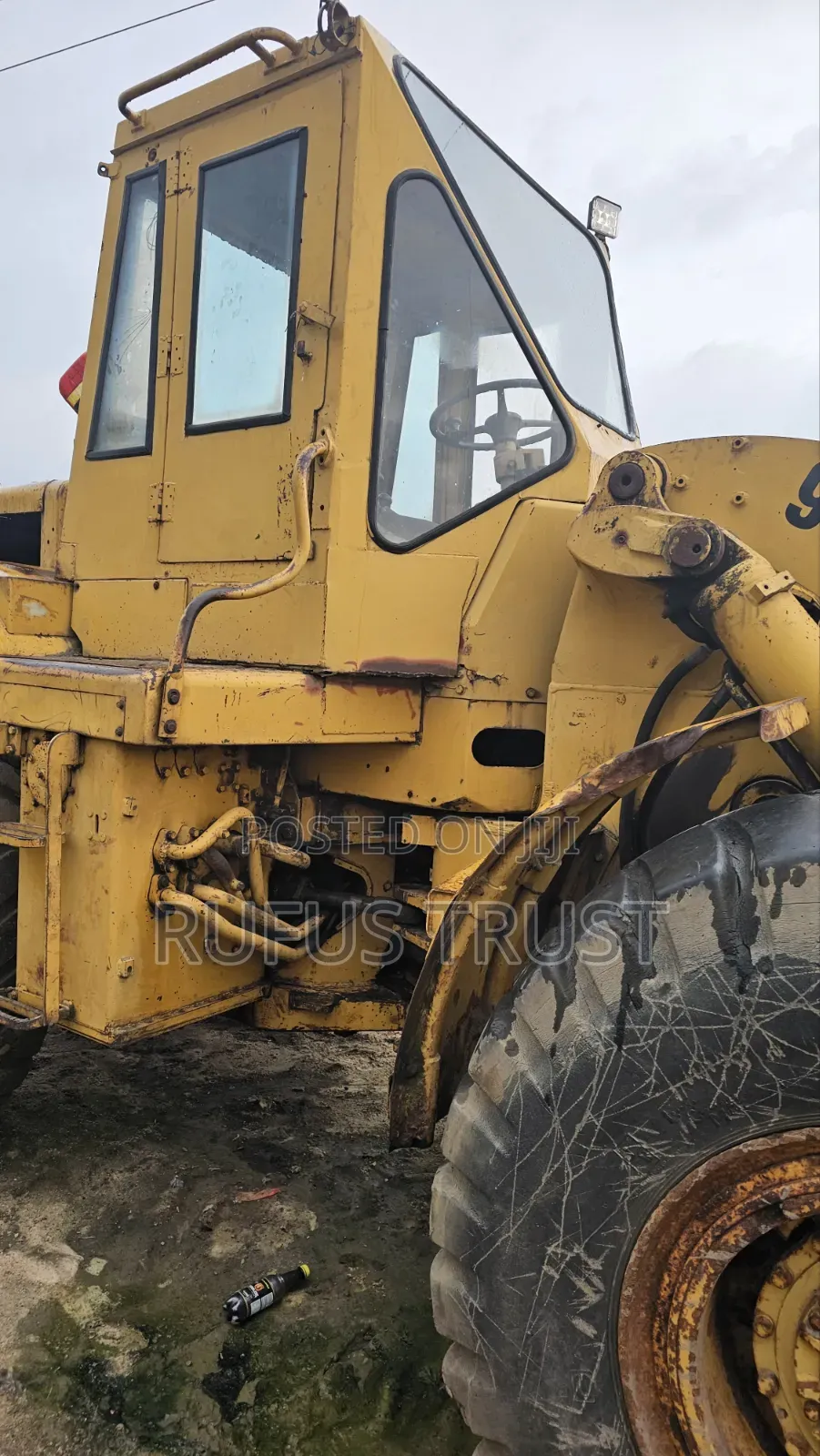 966C Payloader