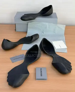 *Original Balenciaga Sandals Available in Store  40 —— 45