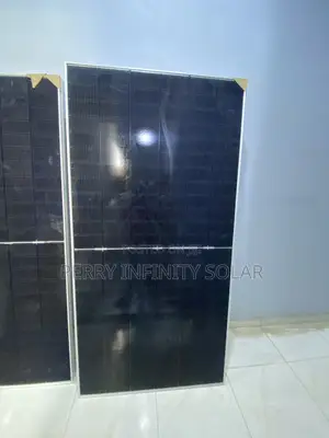 Jinko Solar Panel 650W High Efficiency Solar Panel