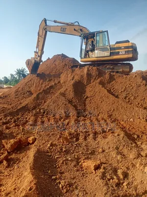 Excavator 320L Machine (Caterpillar)