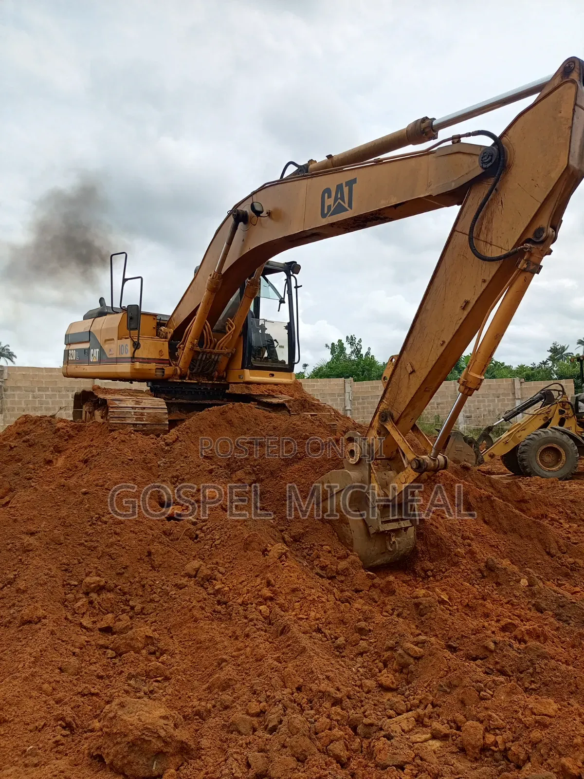 Excavator 320L Machine (Caterpillar)