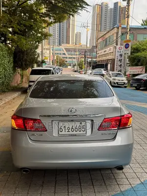 Lexus ES 350 2010 Silver