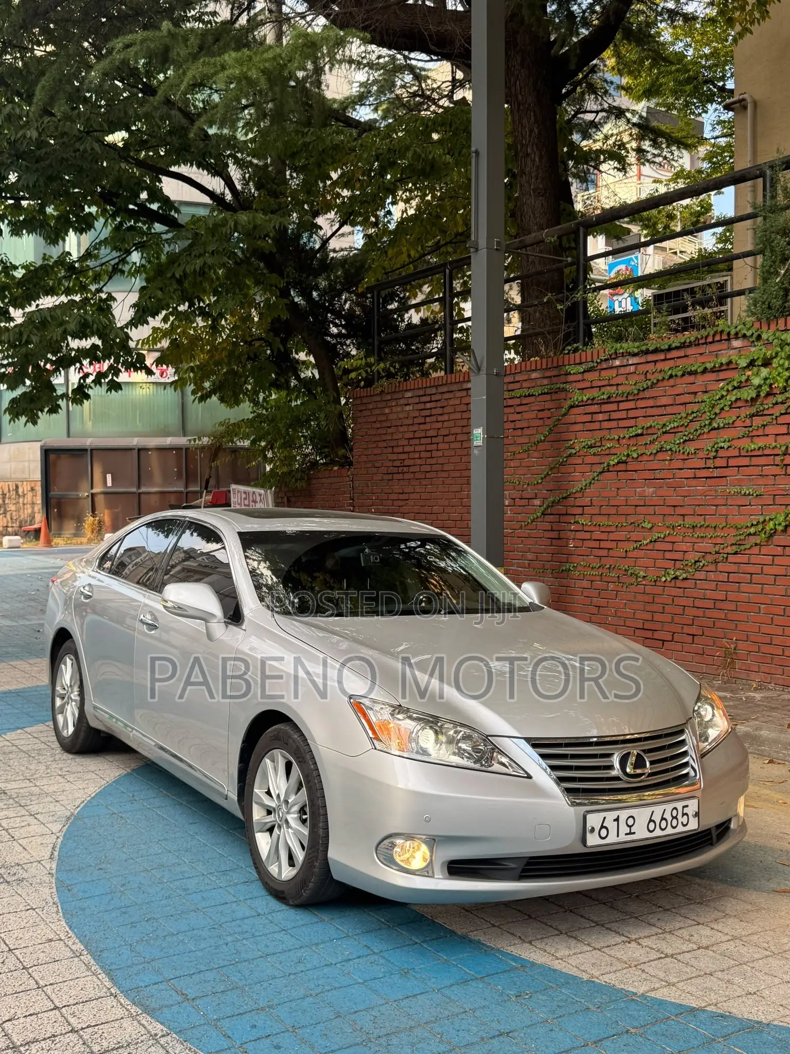 Lexus ES 350 2010 Silver