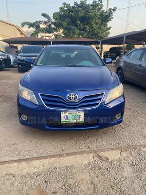 Toyota Camry LE 4dr Sedan (2.5L 4cyl 6AM) 2010 Blue