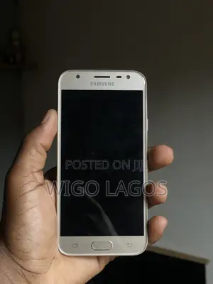 Samsung Galaxy J3 Pro 16 GB Gold