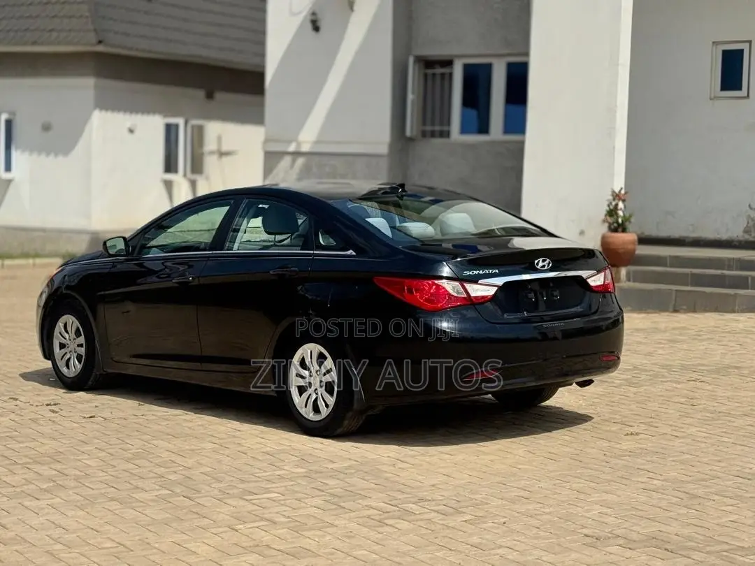 Hyundai Sonata 2013 Gray