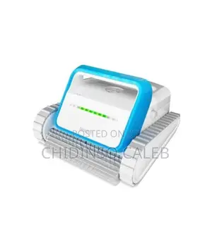 Swimming Pool Cleaning Robot