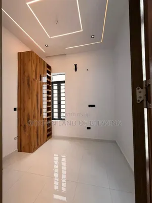 4bdrm Duplex in Ajah for sale