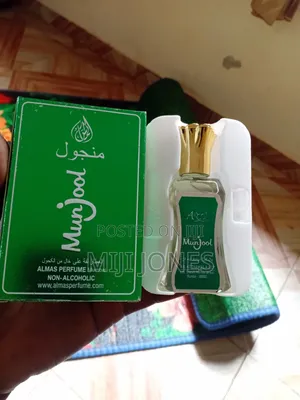 Almas Munjool 25ml Attar Roll-on Packaging