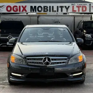 Mercedes-Benz C350 C350 BlueEFFICIENCY RWD 2011 Gray