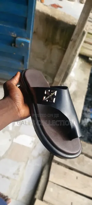Men's Handmade Genuine Leather Palm Slippers - Black & Brown