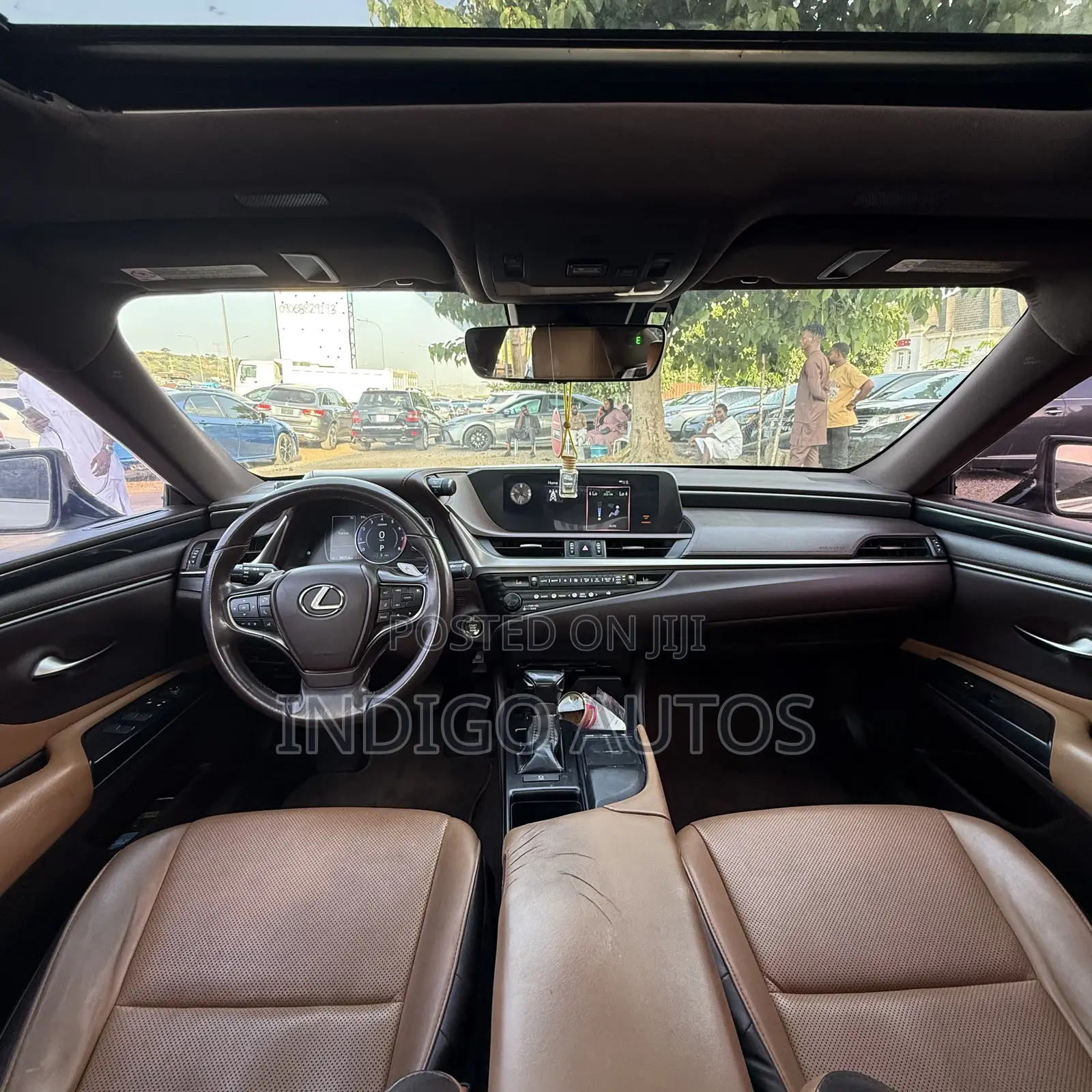 Lexus ES 2019 White