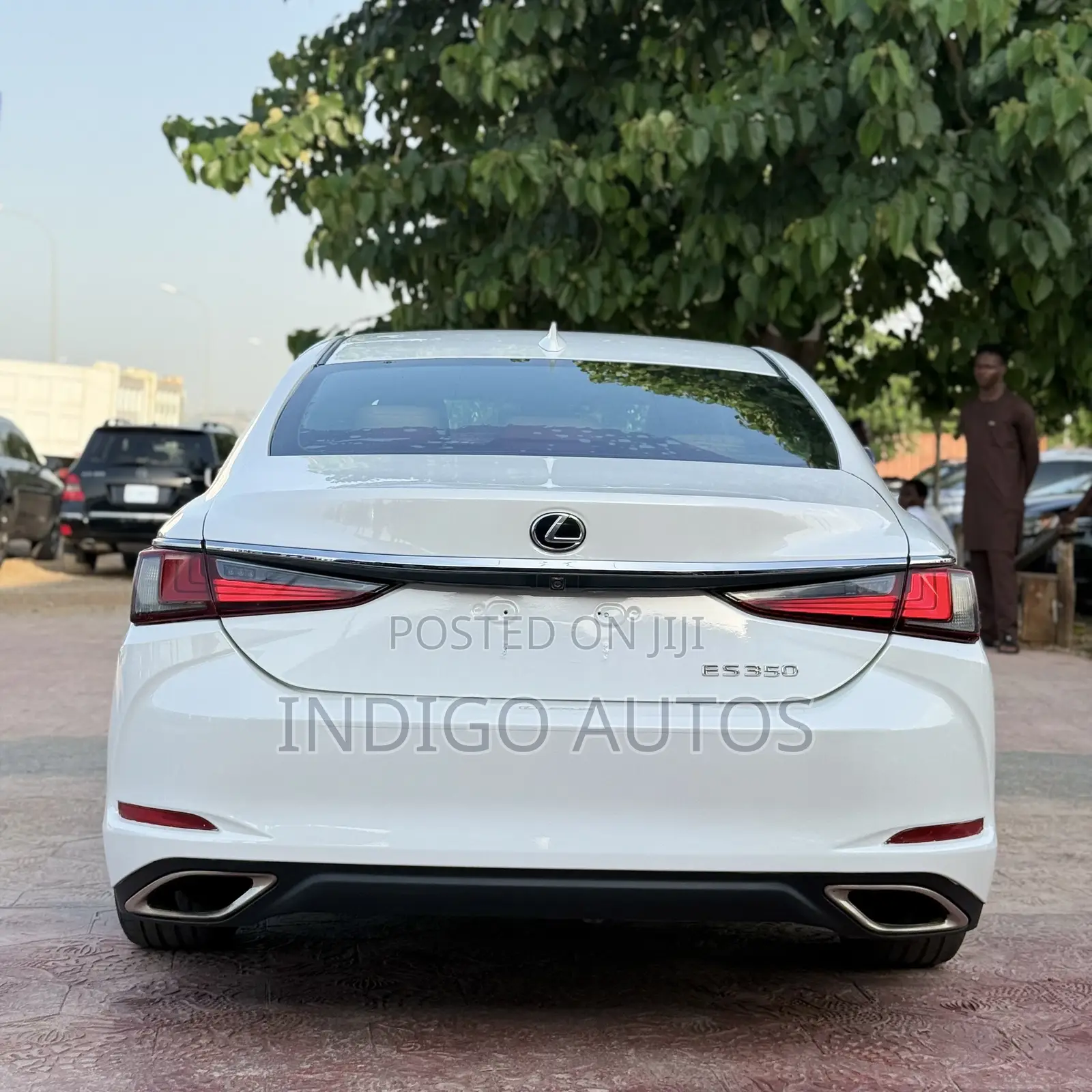 Lexus ES 2019 White