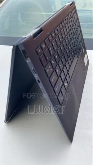 Laptop HP Dragonfly G1 16GB Intel Core i5 SSD 256GB