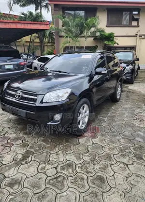 Toyota RAV4 2012 Black