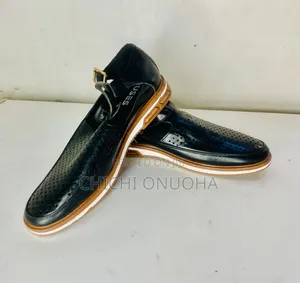 Shoes N More