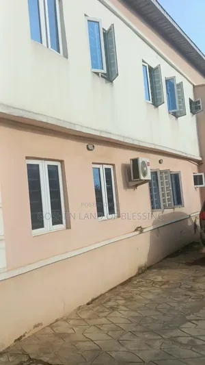 2bdrm Block of Flats in Nobex Bus Stop Idimu for sale