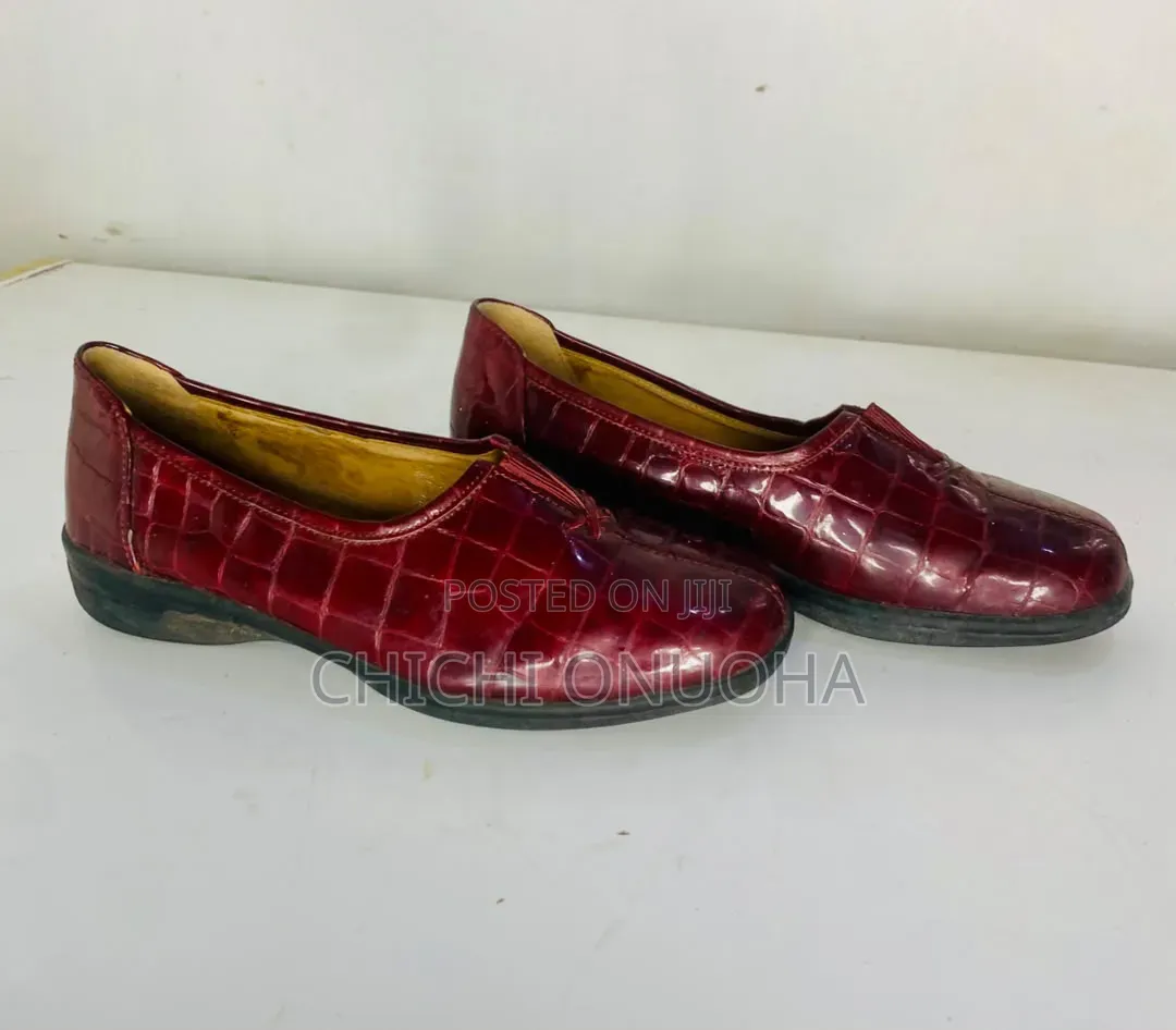 Shoes N More