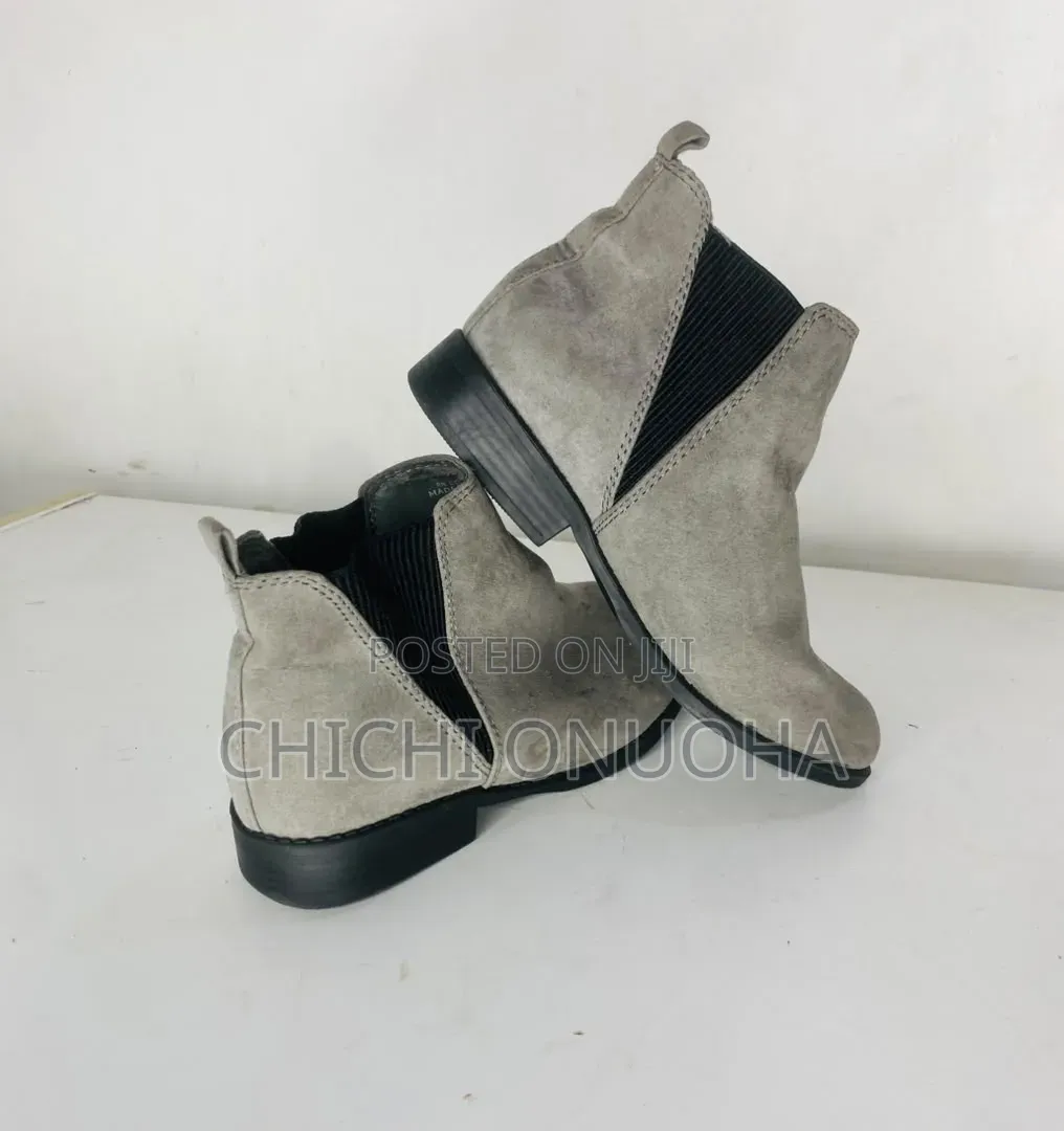 Shoes N More