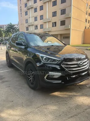 Hyundai Santa Fe SE Ultimate AWD 2018 Black