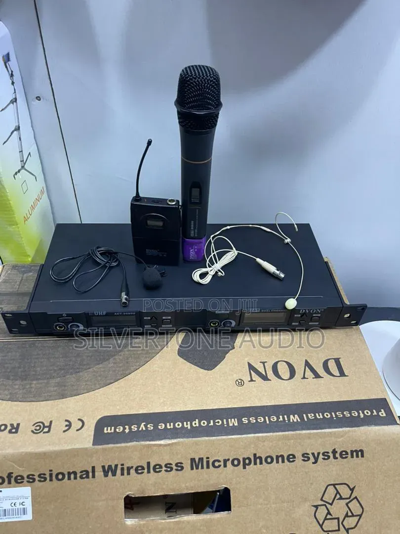 Original Davon Neck and Handle Wireless Microphone
