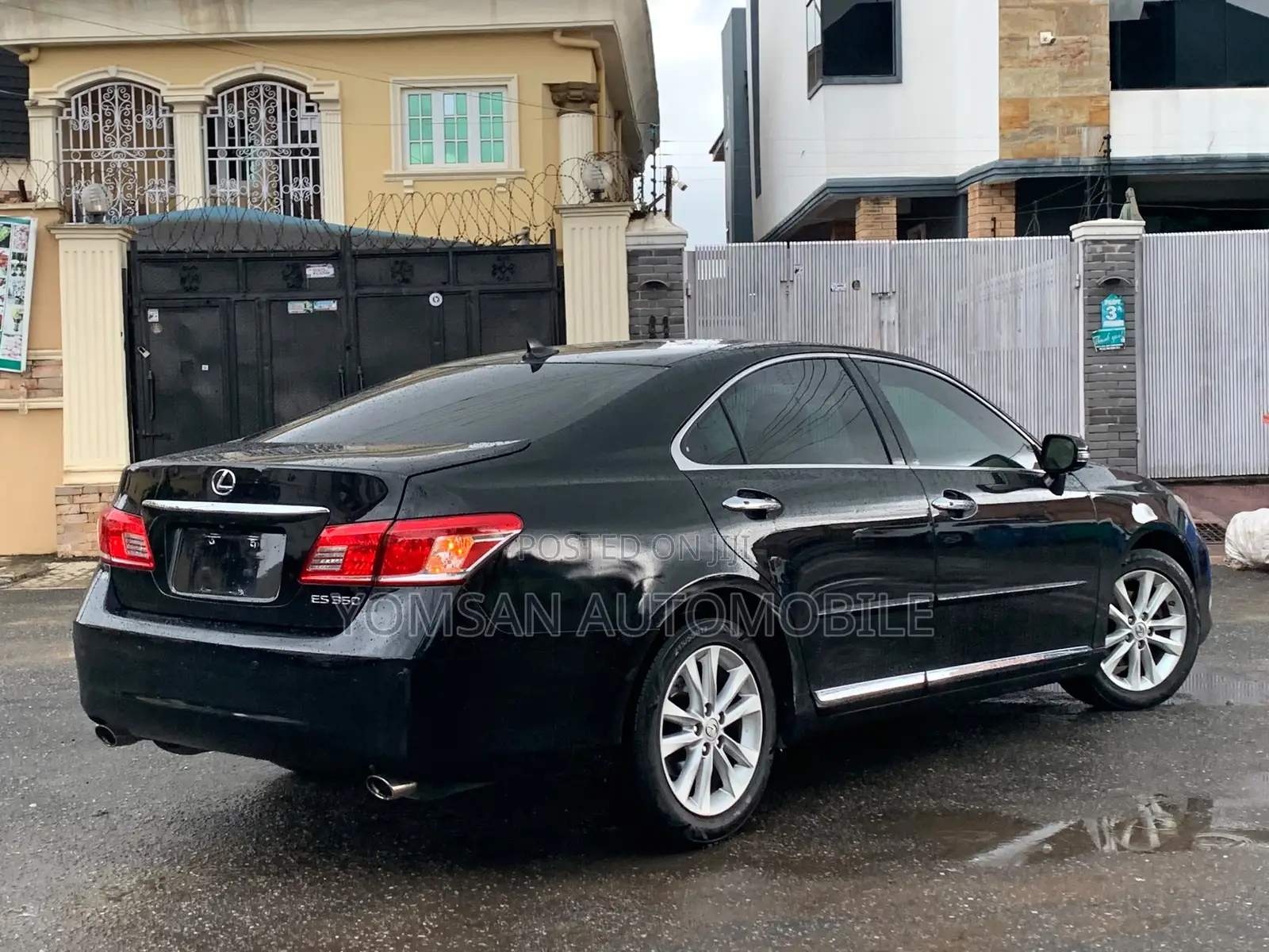 Lexus ES 350 2011 Black