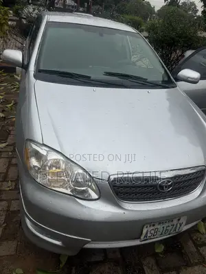 Toyota Corolla 2004 Silver