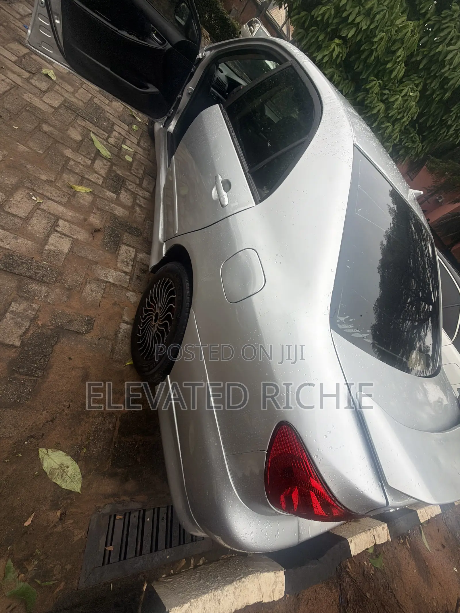 Toyota Corolla 2004 Silver