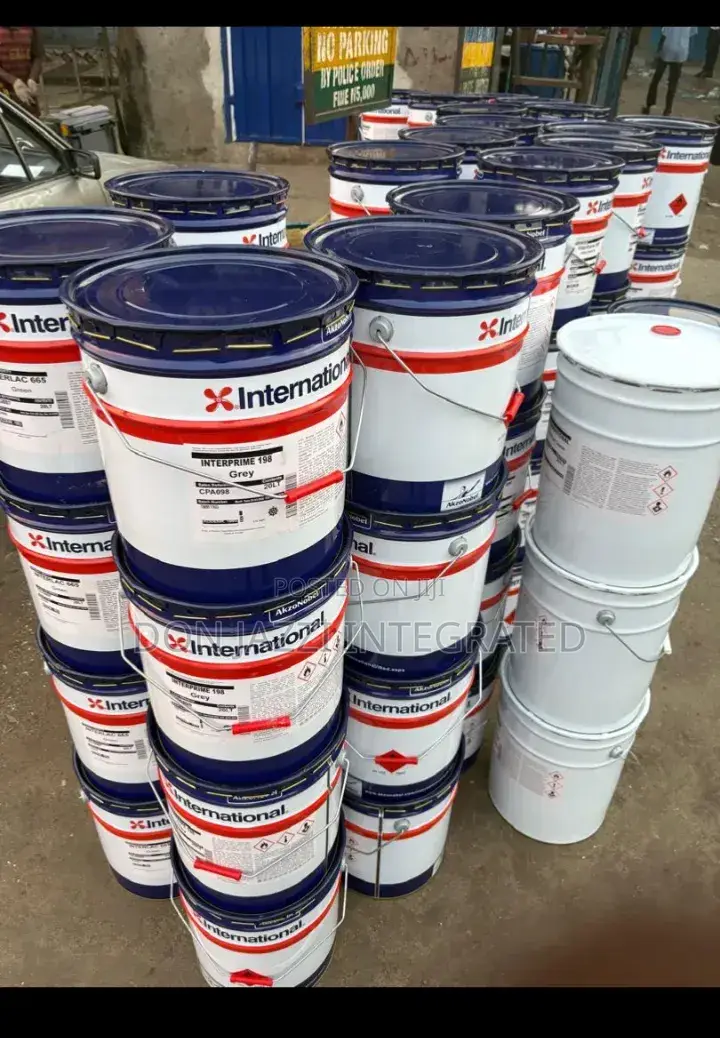 Interthane 990 Epoxy Marine Paint A&B