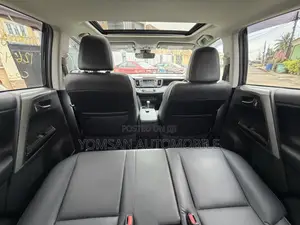 Toyota RAV4 Platinum 4dr SUV AWD (2.5L 4cyl 6A) 2018 Blue