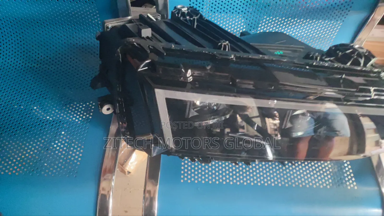 Left Side Head Light ROSE ROYCE