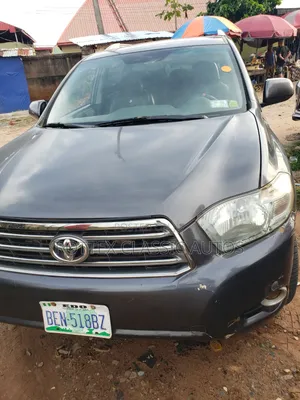 Toyota Highlander 2010 Gray