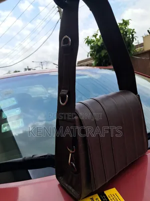 Handcrafted Leather Shoulder Bag. It Also Comes With a Longer Strap