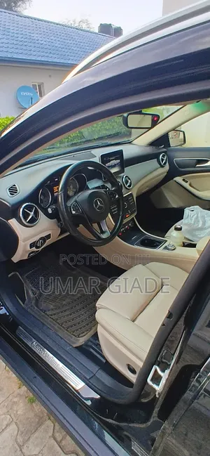 Mercedes-Benz GLA-Class 2016 Black